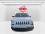 2014 Cherokee Thumbnail 11