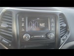 2014 Cherokee Thumbnail 21