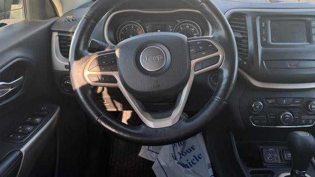 2017 Jeep Cherokee Sport