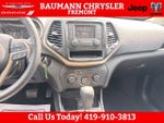 2014 Cherokee Thumbnail 20
