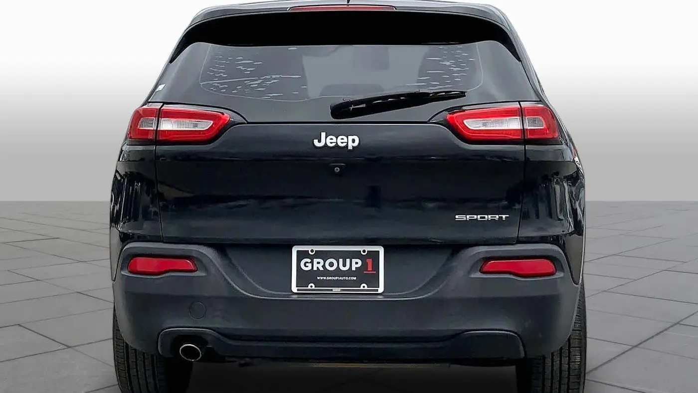 2016 Jeep Cherokee Sport Altitude