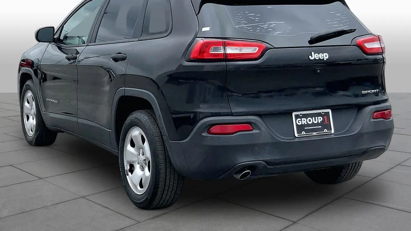 2016 Jeep Cherokee Sport Altitude