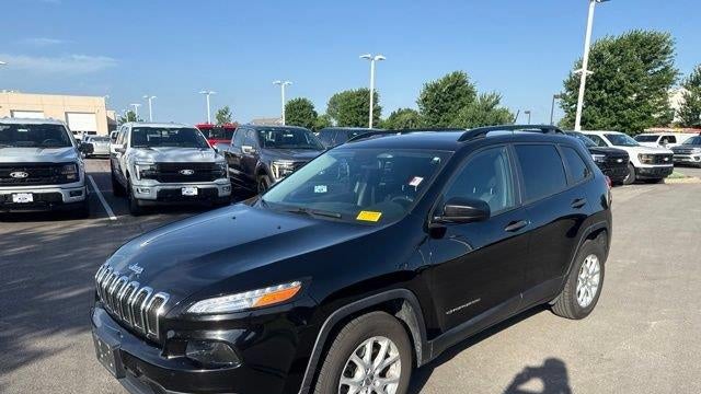 2017 Jeep Cherokee Sport