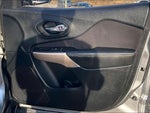 2017 Cherokee Thumbnail 23