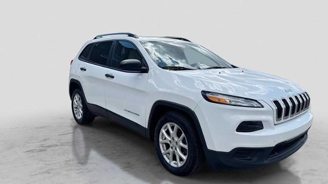 2017 Jeep Cherokee Sport