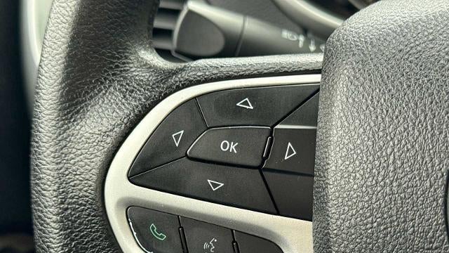 2017 Jeep Cherokee Sport