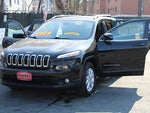 2014 Cherokee Thumbnail 19