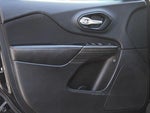 2014 Cherokee Thumbnail 25
