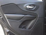 2014 Cherokee Thumbnail 30