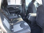 2014 Cherokee Thumbnail 37