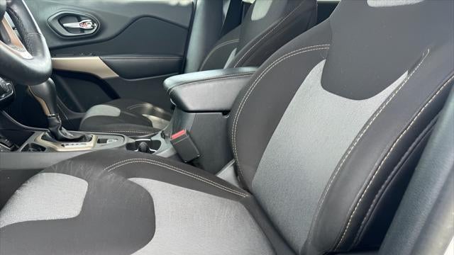 2018 Jeep Cherokee Latitude