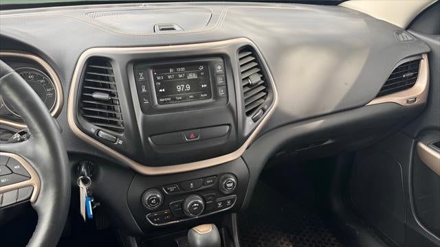 2018 Jeep Cherokee Latitude