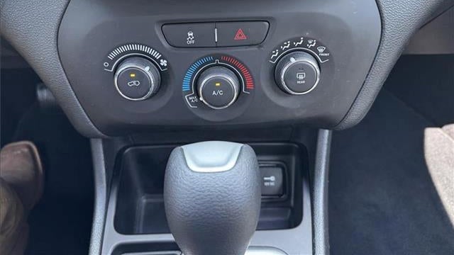 2018 Jeep Cherokee Tech Connect