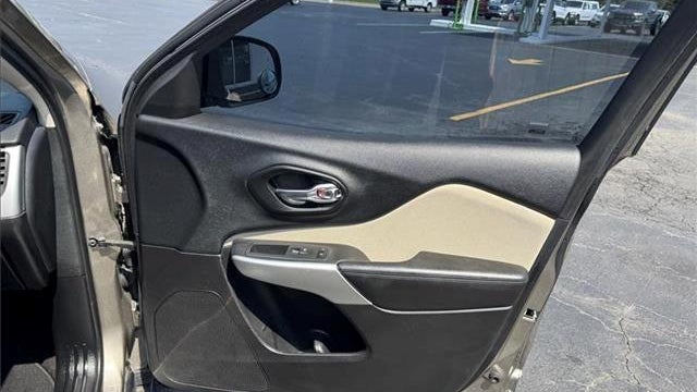 2018 Jeep Cherokee Tech Connect