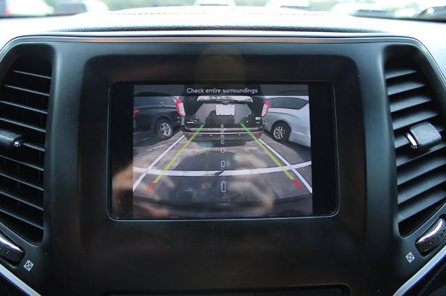 2019 Jeep Cherokee - $12,000