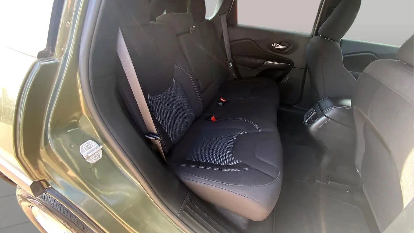 2021 Jeep Cherokee Latitude