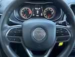 2021 Cherokee Thumbnail 24