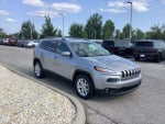 2017 Cherokee Thumbnail 7
