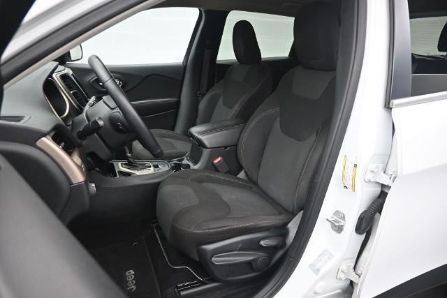 2017 Jeep Cherokee - $9,885
