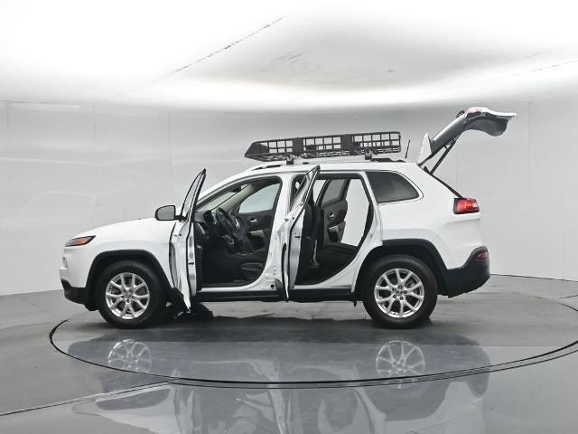 2017 Jeep Cherokee - $9,885