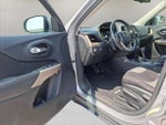 2018 Cherokee Thumbnail 16