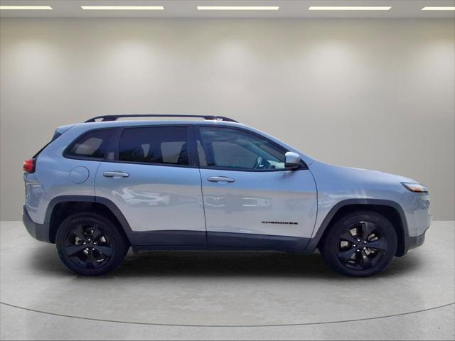 2018 Jeep Cherokee - $5,999