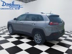 2018 Cherokee Thumbnail 3