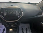 2018 Cherokee Thumbnail 10