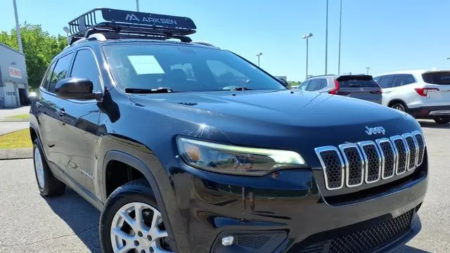 Preowned 2019 Jeep Cherokee Latitude for Sale
