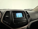 2017 Cherokee Thumbnail 14