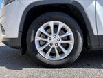 2019 Cherokee Thumbnail 8
