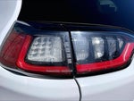2019 Cherokee Thumbnail 32