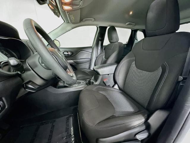 2020 Jeep Cherokee - $16,649