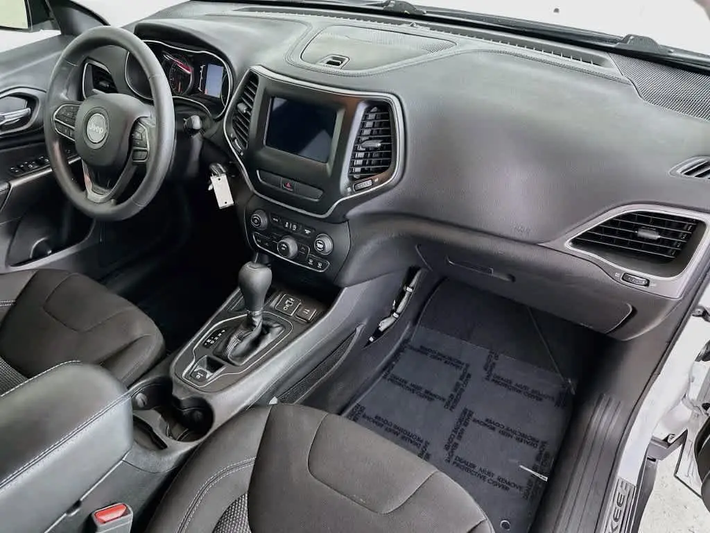 2020 Jeep Cherokee - $16,649