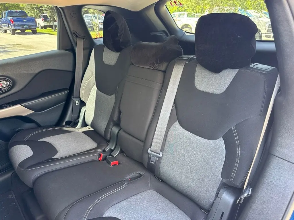 2018 Jeep Cherokee - $10,997