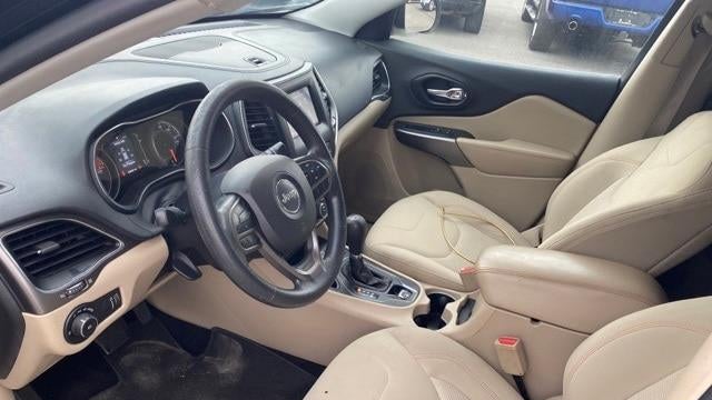 2019 Jeep Cherokee Latitude