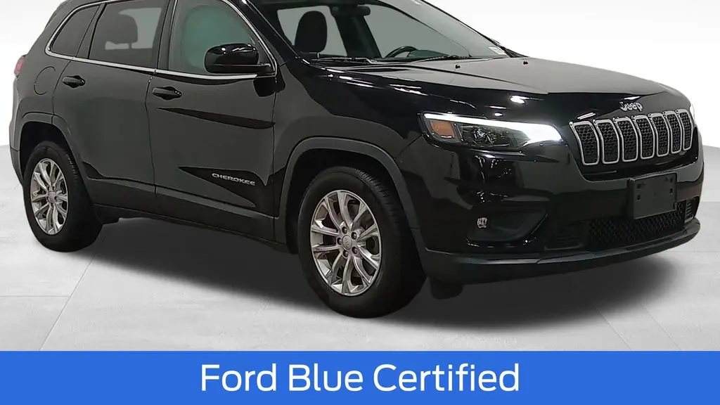 Preowned 2019 Jeep Cherokee Latitude for Sale