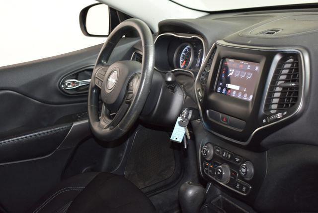 2019 Jeep Cherokee - $7,785