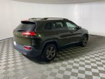 2016 Cherokee Thumbnail 6