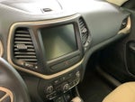 2016 Cherokee Thumbnail 17