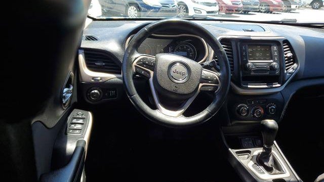 2018 Jeep Cherokee Tech Connect