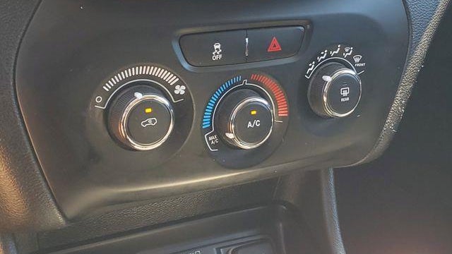 2018 Jeep Cherokee Tech Connect