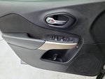 2018 Cherokee Thumbnail 12