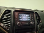 2018 Cherokee Thumbnail 15