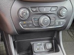 2018 Cherokee Thumbnail 26
