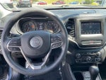 2019 Cherokee Thumbnail 16