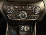 2014 Cherokee Thumbnail 25