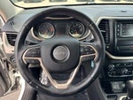2016 Cherokee Thumbnail 14