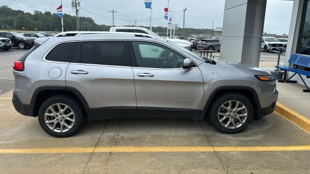 2018 Jeep Cherokee Tech Connect