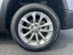 2019 Cherokee Thumbnail 5